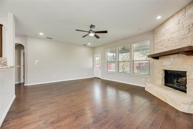 Building Photo - 1501 Martin Creek Dr