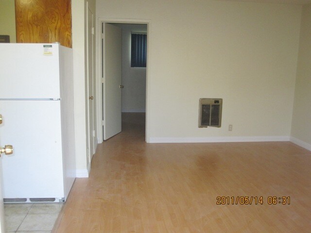 Building Photo - 111 N Marguerita Ave