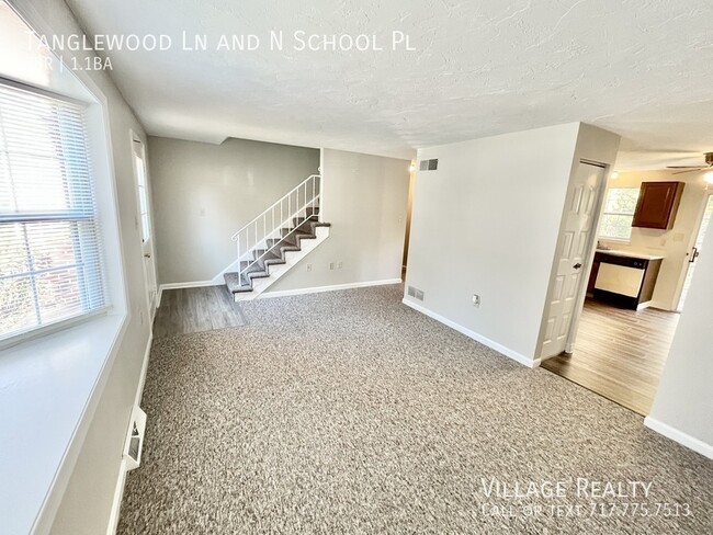 Building Photo - Spacious 2-BR Townhome in Dallastown Schoo...