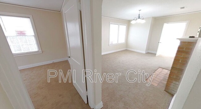 Building Photo - 8944 1st Ave