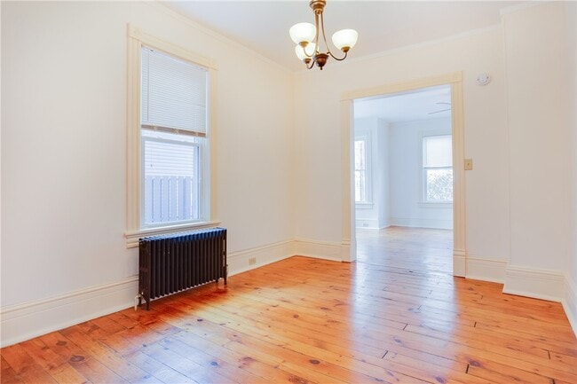 Building Photo - 40 Cedar St