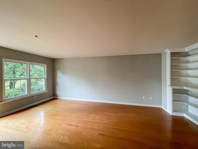 Building Photo - 1106 Cherry Wood Ct