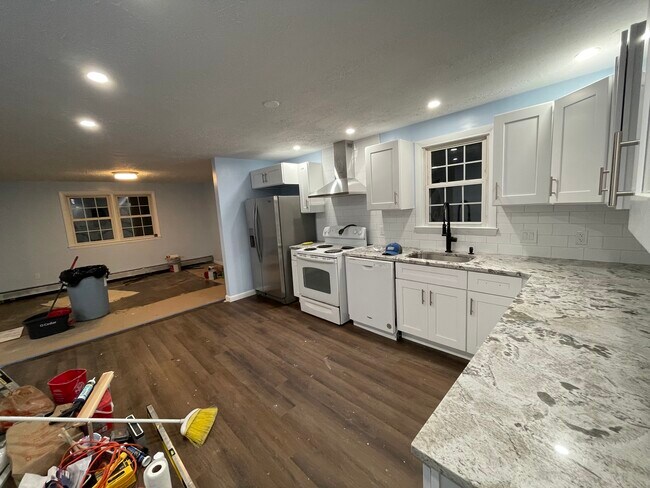 Open Concept Kitchen and Living Room - 8 Proctor St