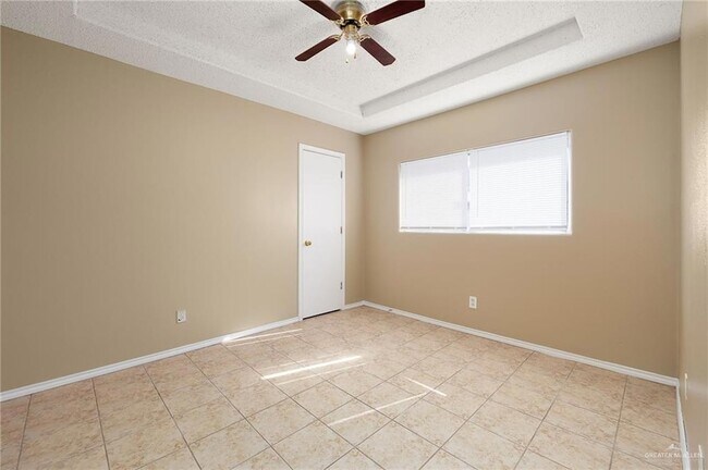 Building Photo - 4208 Flamingo Ave