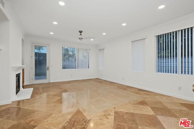 Building Photo - 5711 Citrus Ranch Cir