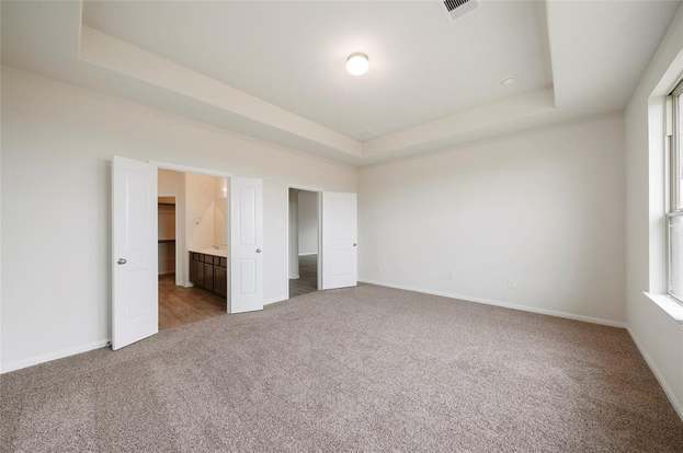 Building Photo - 13096 Laura Lake Dr