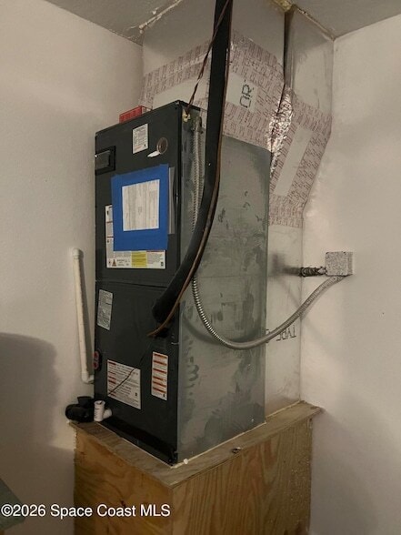 Building Photo - 1071 Cadillac Dr NE