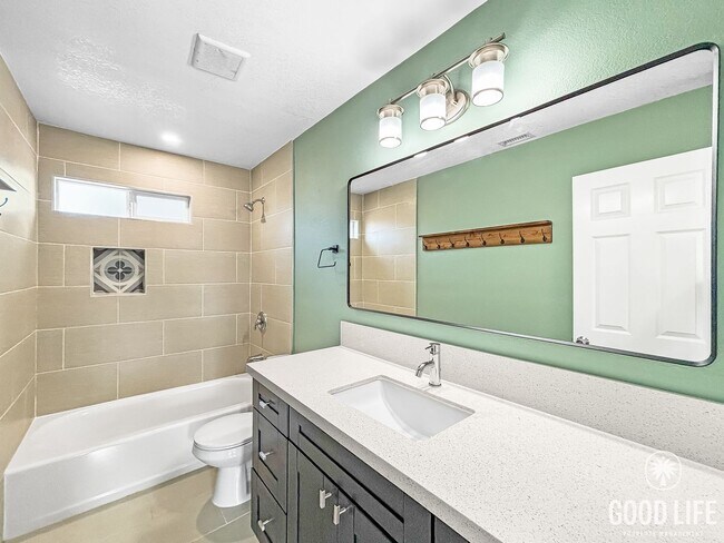 Building Photo - Charming 3BD/2BA House in Imperial Beach W/ A/C, W/D, 2-Car Garage, & Grass Backyard!