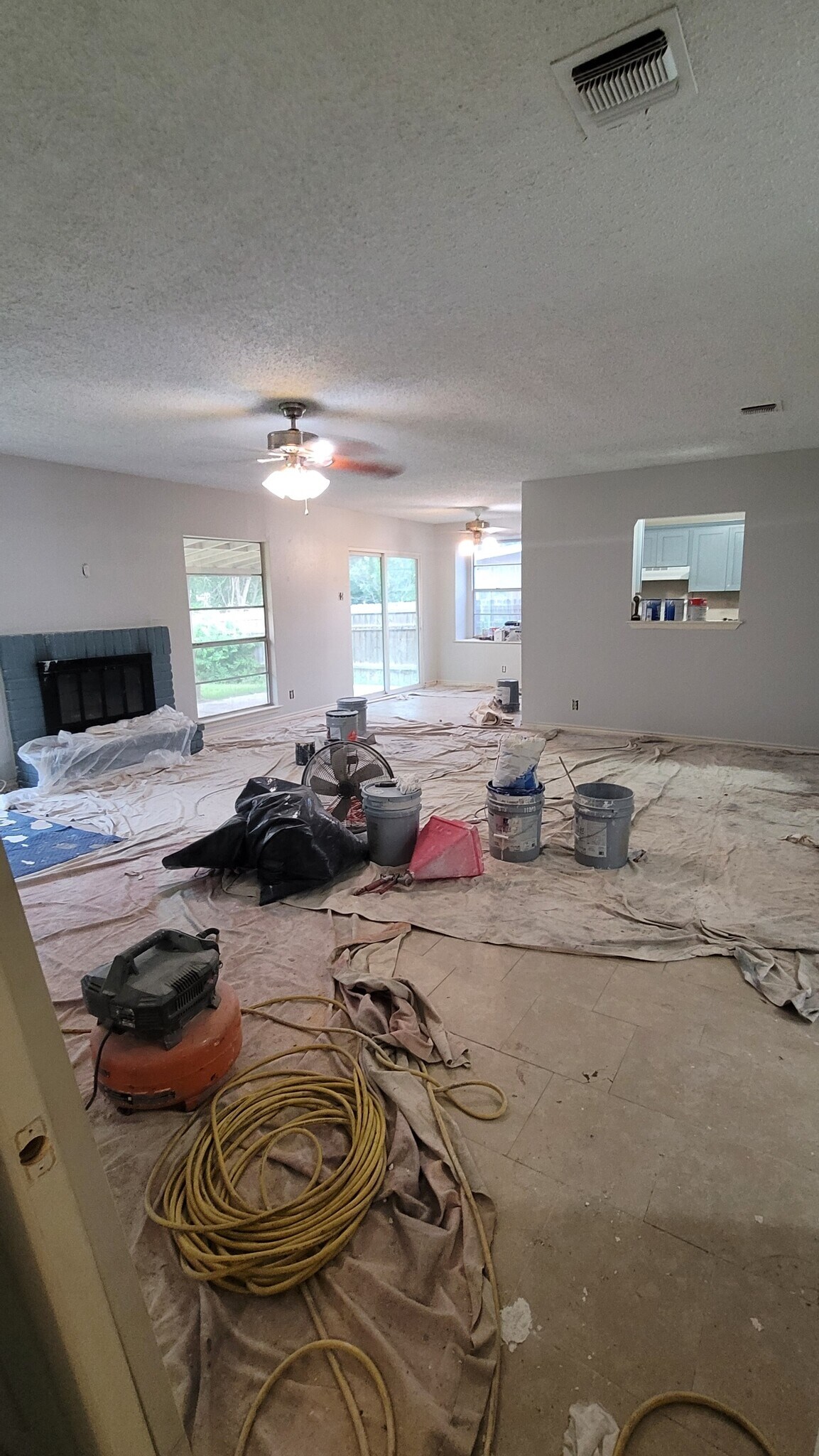 Wood burning Fireplace - 10562 Bounty Dr