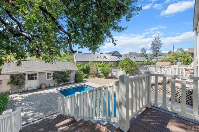 Building Photo - 1533 Allyn Ave