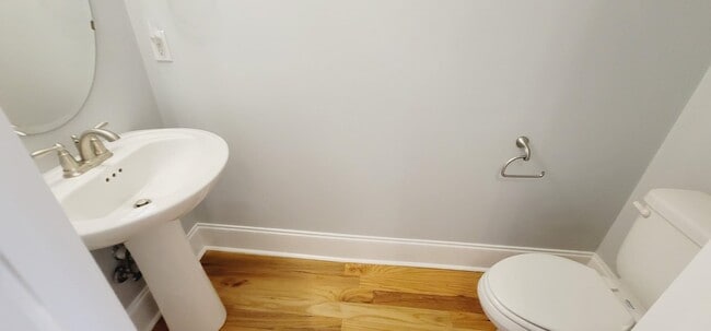 Building Photo - 5848 Vlg Rdg Wy