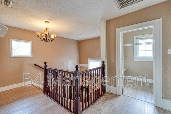 Building Photo - 781 Fulton Ave