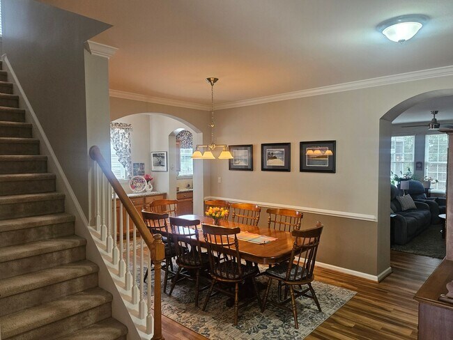 Building Photo - Fabulous 3br 2ba in Fuquay! Available July 31, 2026!