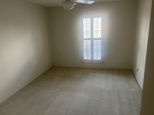 Building Photo - 8908 Asheville Dr