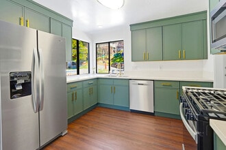 Building Photo - 23855 Zuger Dr