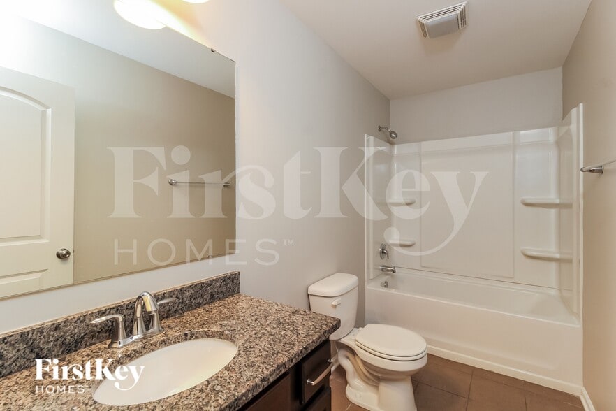 Building Photo - 130 Old Homeplace Dr