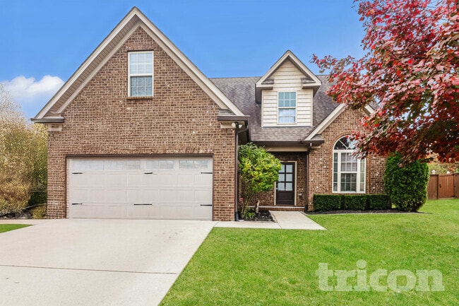 Building Photo - 585 Smoky Mountains Dr