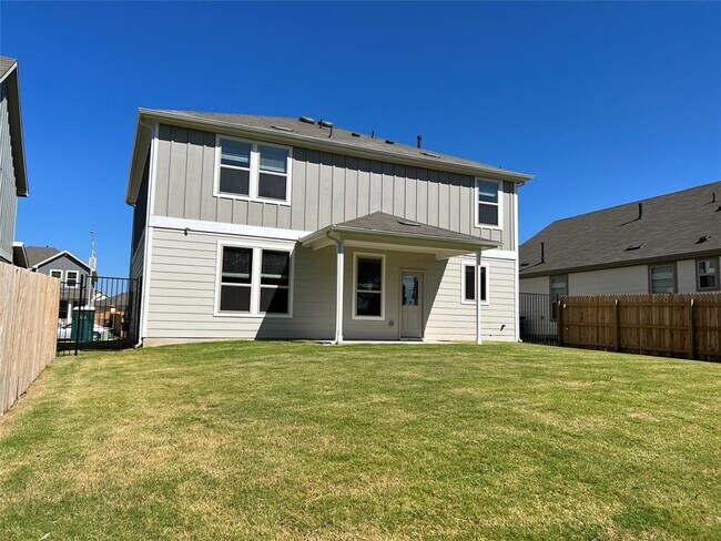 Building Photo - 6817 Ellsworth Walk