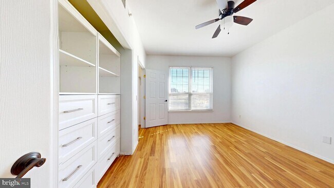 Building Photo - 1591 Spring Gate Dr.