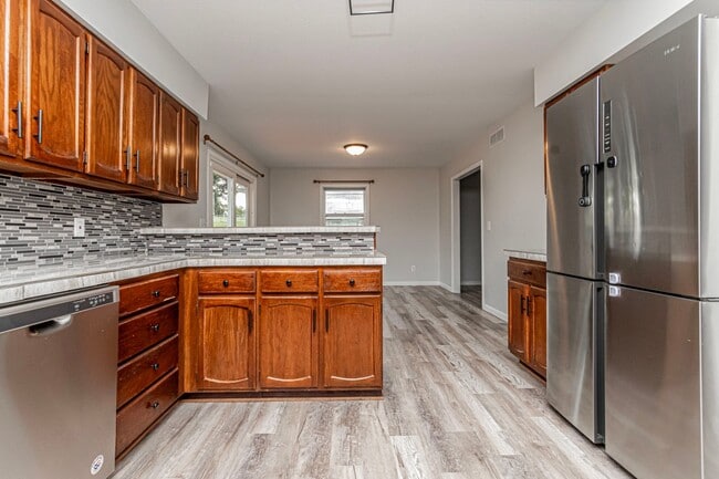 Building Photo - Please View 3D Virtual Walk-Through Before...