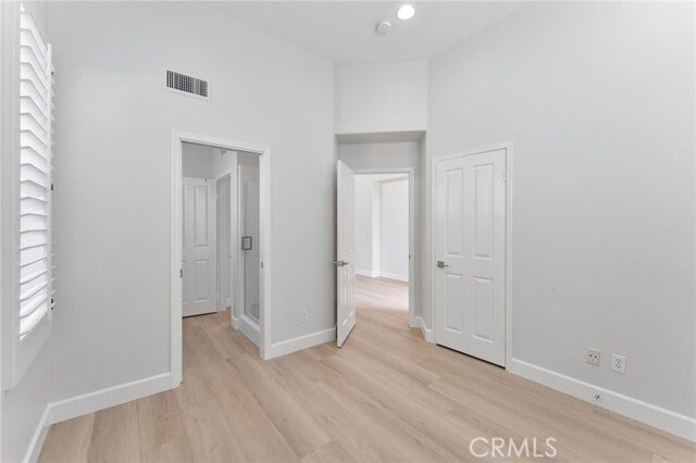 Building Photo - 23 Belfort