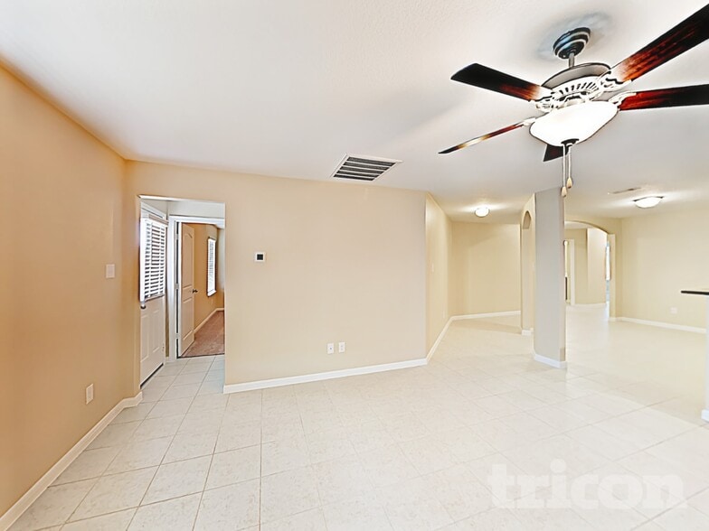 Building Photo - 709 Totem Trail Dr