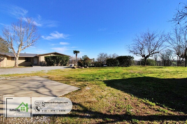 Building Photo - 19250 Hill St