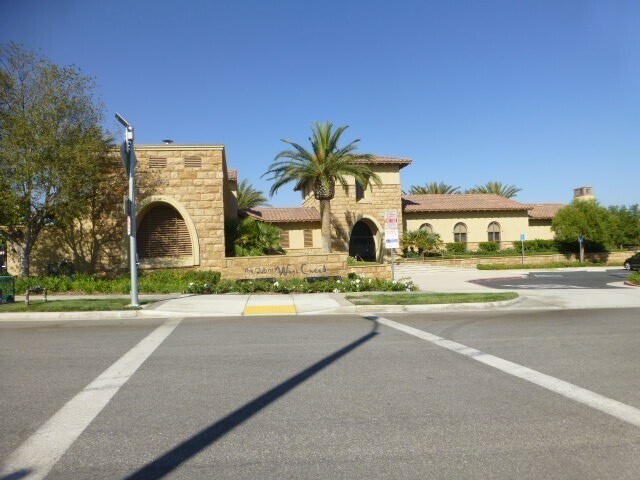 Building Photo - COMING SOON! West Creek 3 Bedroom Rental H...