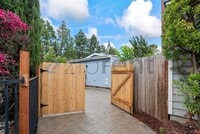 Building Photo - 10112 Westminster Ct