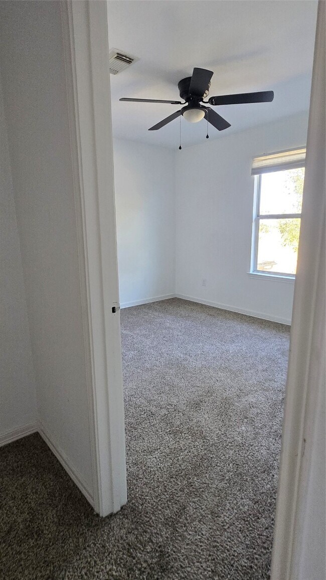 Building Photo - 20814 Clay Landing Ln