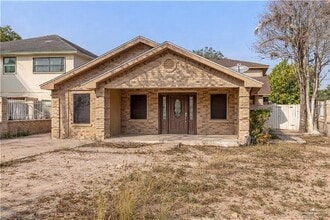 Building Photo - 21 E Saenz Ave