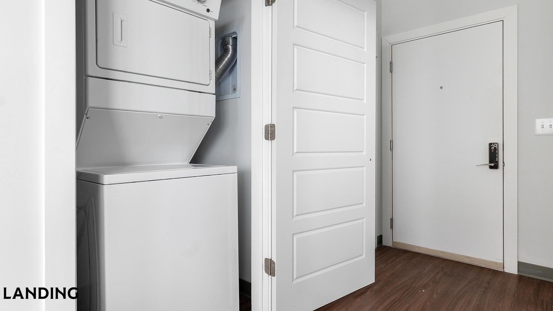 Building Photo - 302 13th St S