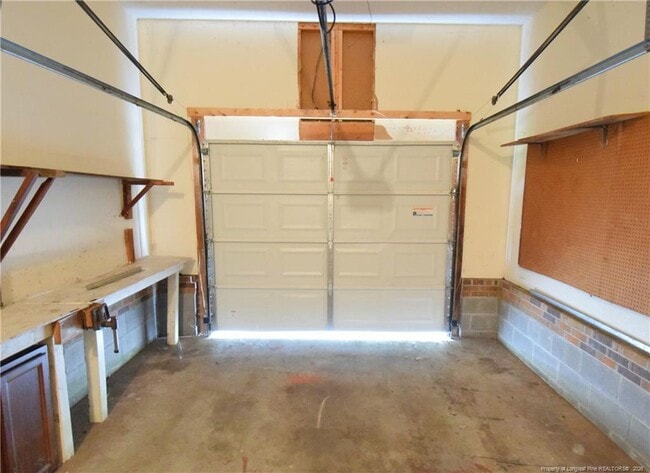 Building Photo - 446 Wilder Dr