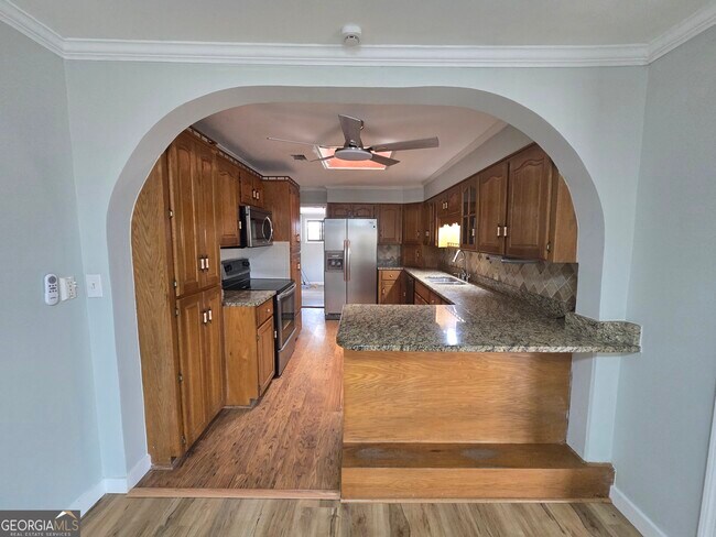 Building Photo - 1703 Point Peter Rd