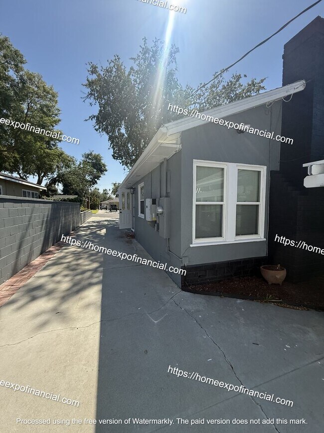 Building Photo - Nice Home For Rent