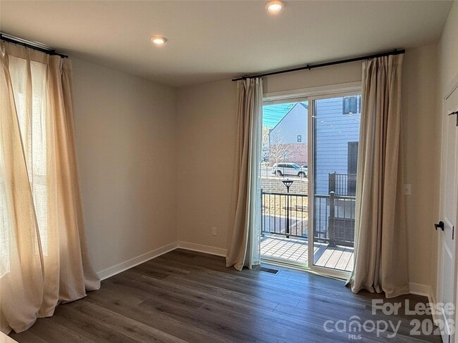 Building Photo - 4002 Citra Ln