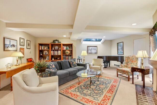 The gathering place..with a piano to boot! - 162 Denison Dr