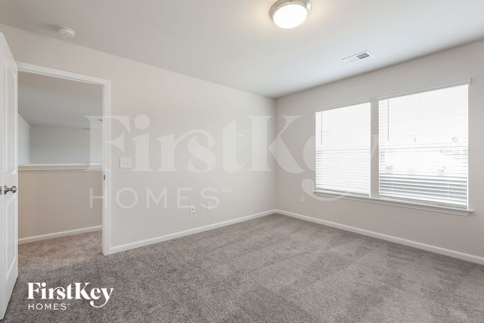 Building Photo - 600 Okame Ct