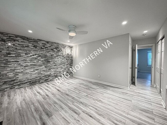Building Photo - 7450 Adams Park Ct