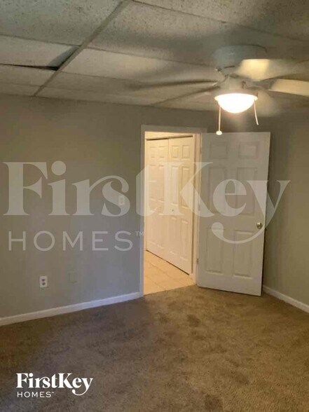 Building Photo - 6550 Remington Dr