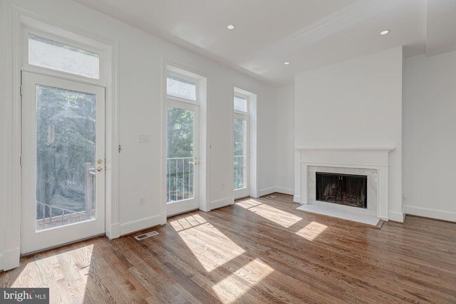 Building Photo - 3954 Georgetown Ct NW