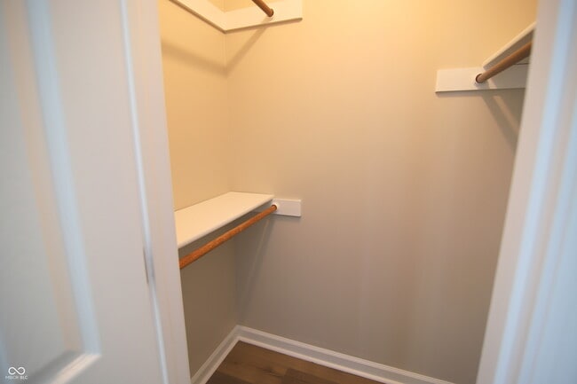 Building Photo - 730 High Dr