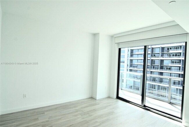 Building Photo - 1300 S Miami Ave