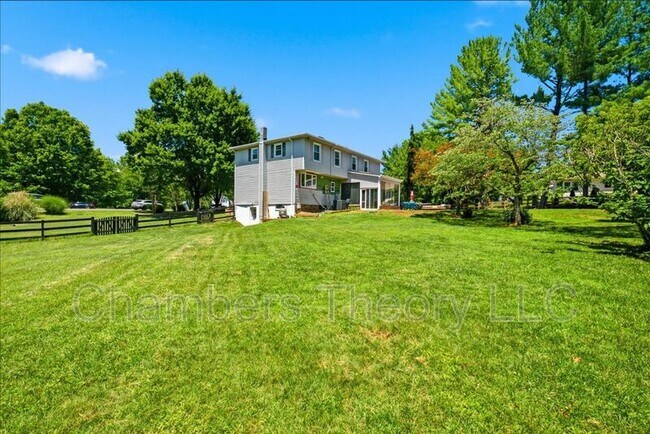 Building Photo - 14410 Otis Ct