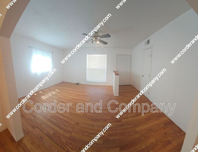 Building Photo - 13341 Camino Del Norte NE