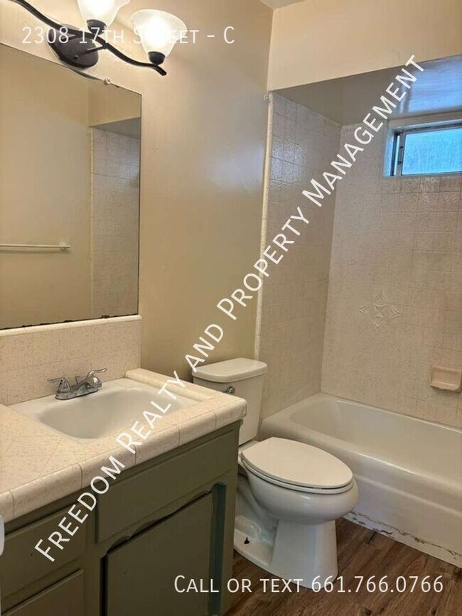 Building Photo - 2308 17th St