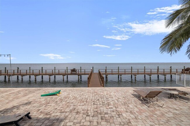 Building Photo - 5266 Beach Dr SE