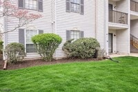 Building Photo - 15 Fisher Dr