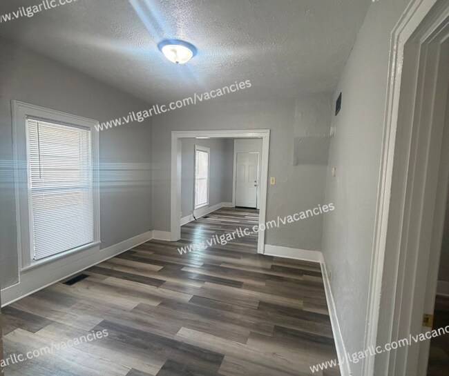 Building Photo - 1313 Franklin St