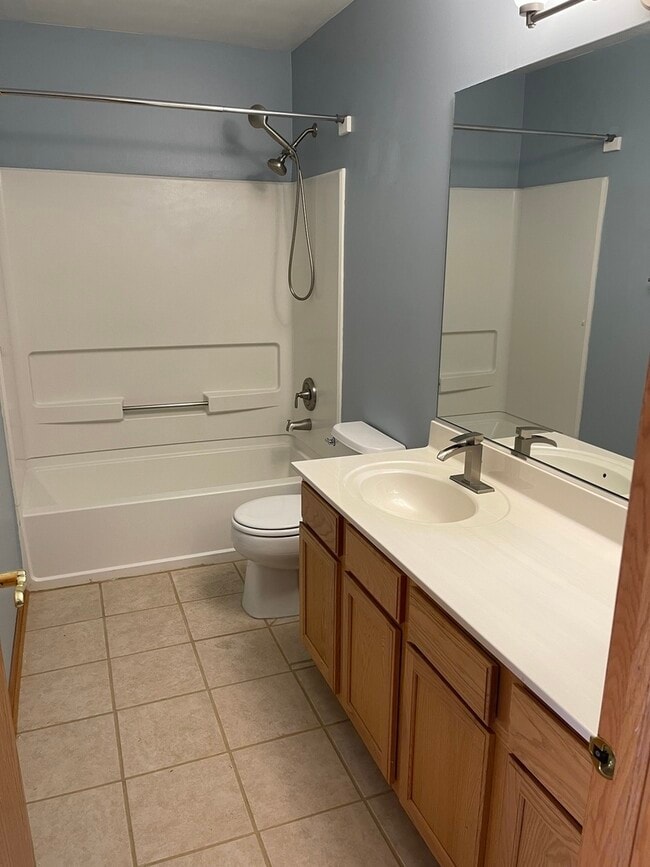 Building Photo - 2617 Carrolwood Rd